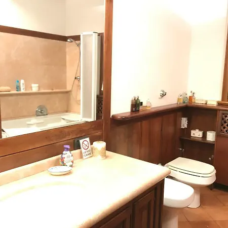 Bed & Breakfast Corte Ginepro 3*